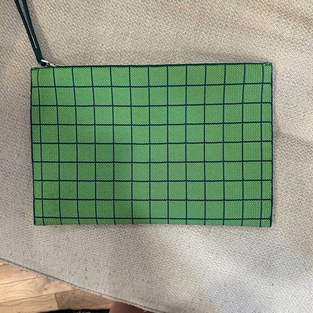 Rothy's Leaf Green Window Pane Wristlet